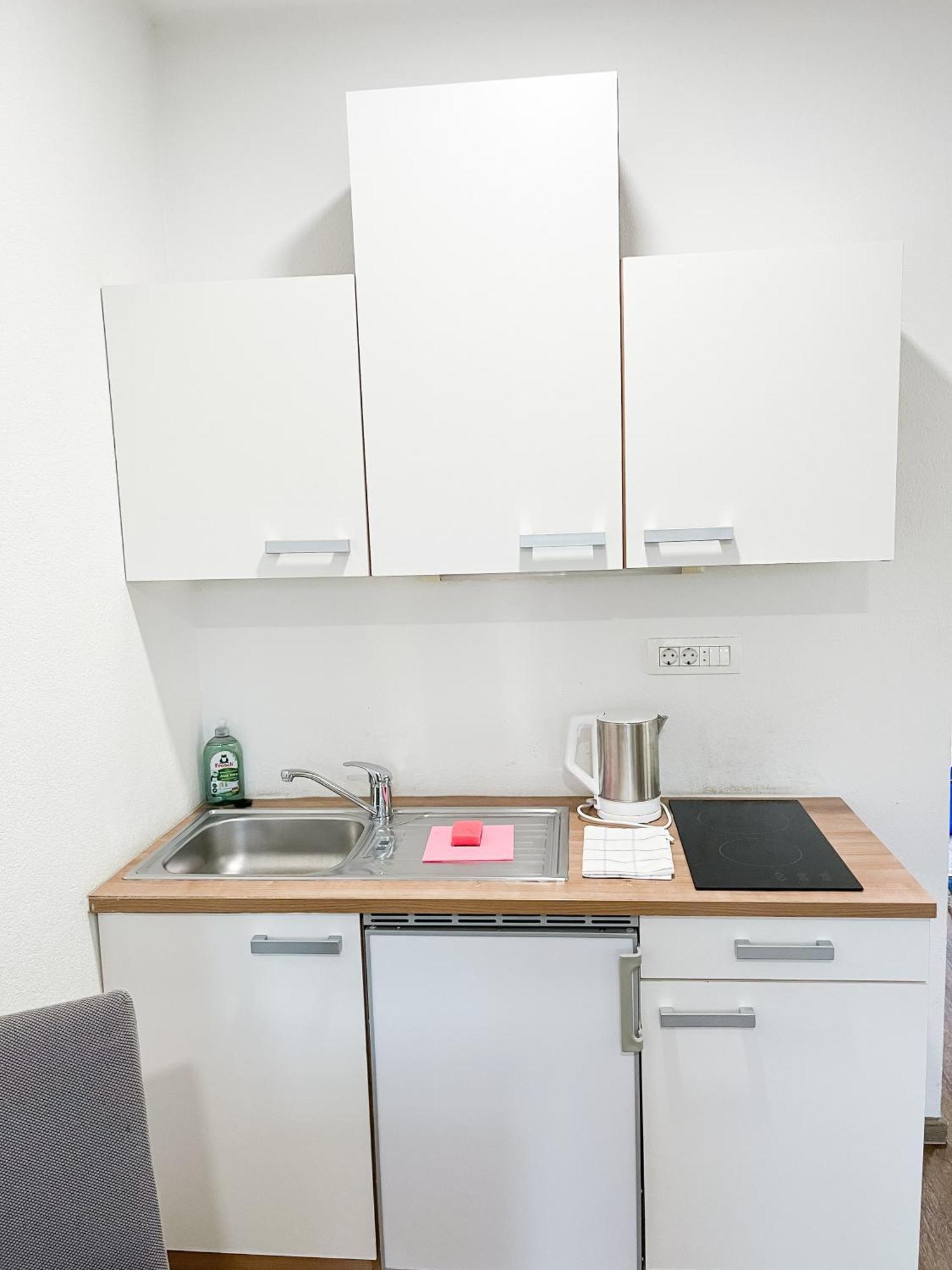 Anita'S Studio Apartments Ljubljana Eksteriør billede